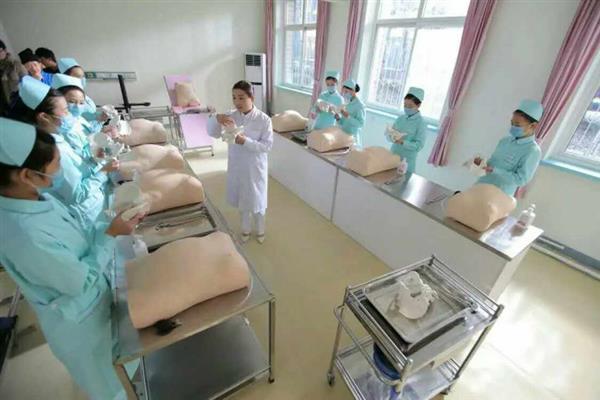 石家莊北方醫學中等專業學校有優惠政策嗎？畢業好就業嗎？