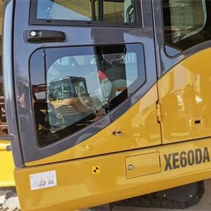 挖掘機、叉車、吊車